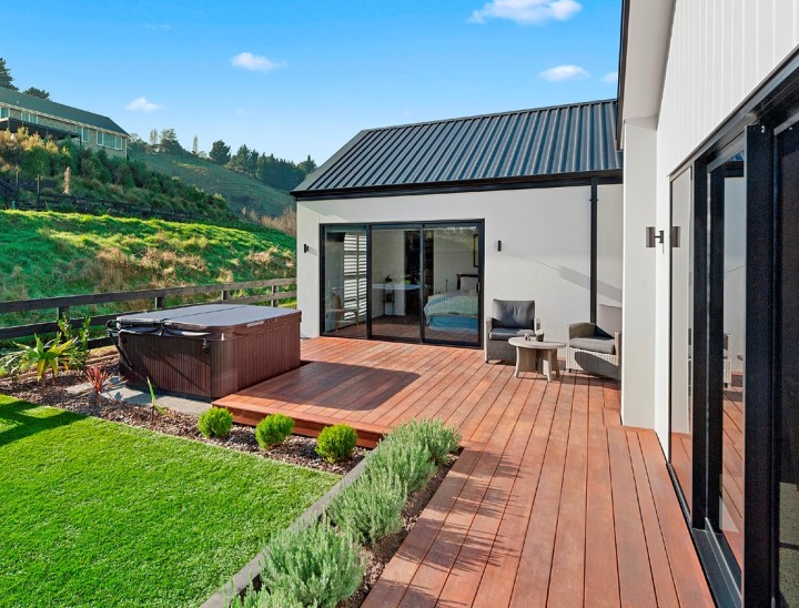 ee7d895abaa3ad864be4d581f67b29fdfc1835b8