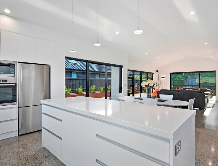 fd19bcc8f5a3b26fb20c7d11d6c3185205d612a3